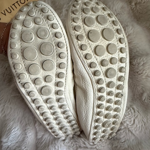 Authentic Louis Vuitton Leather Ballet Flats – Size EU 39 / US 8.5